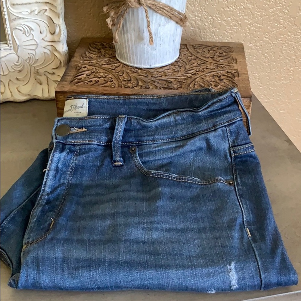 Universal Thread Jeans